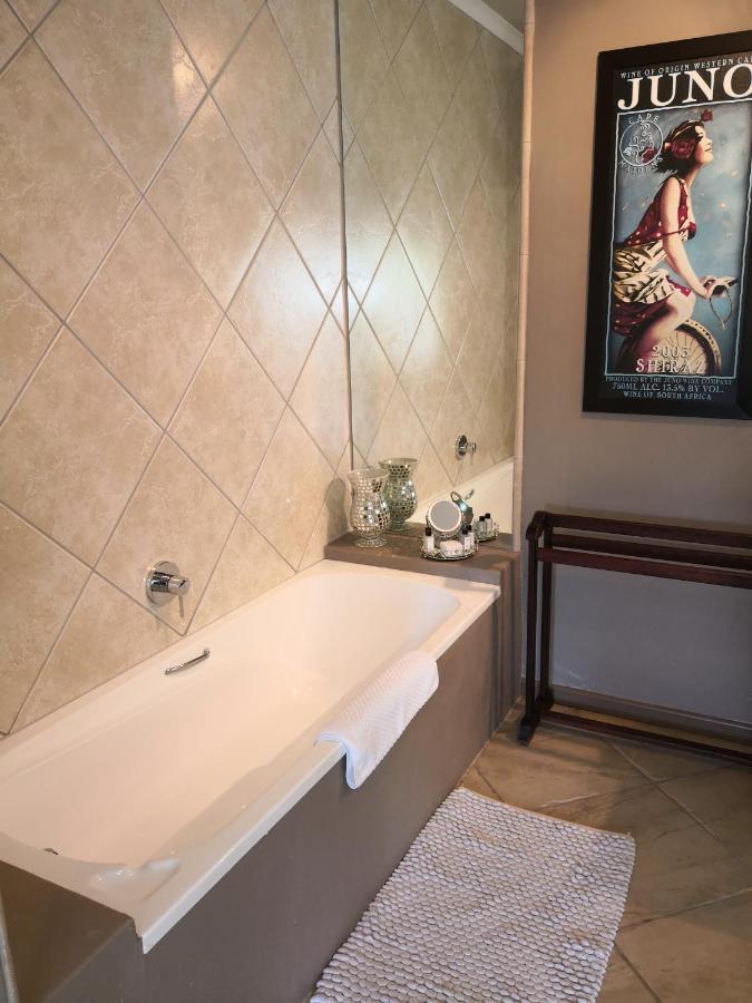 Bed and Breakfast Perle Du Cap Paarl Esterno foto